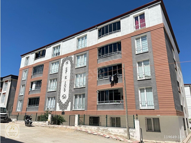 DAMLA EMLAKTAN MAHSEN MAH. AKAR SOK. 2+1 100 M2 ARAKAT KİRALIK DAİRE !