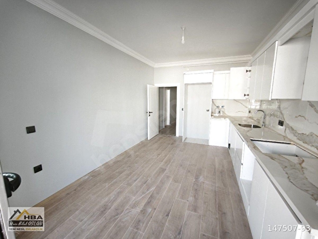 TERMENİN EMLAKÇISINDAN Nevbaharda 4+1, 190 m2, 3.Kat, Gün Boyu Aydınlık ve Ferah Köşe Daire - Görsel 8