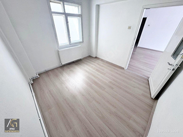 KEÇİÖREN ÇİÇEKLİ MAHALLESİNDE CADDE ÜZERİ KATTA ÖN CEPHE 3+1+KİLERLİ DAİRE - Görsel 15