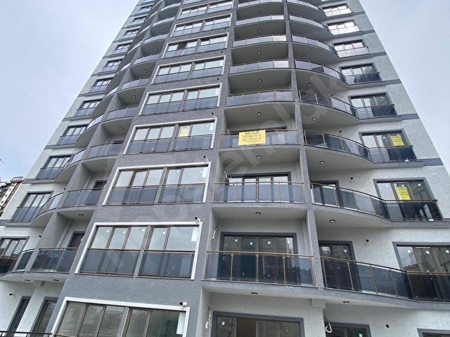 ÇÖZÜM EMLAKTAN YAKACIKTA SIFIR 3+1 SATILIK DAİRE