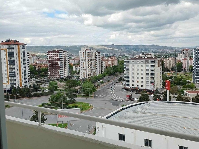 CEVİZLİ BELSİN MAH.DE SATILIK MÜKEMMEL DAİRE - Görsel 17