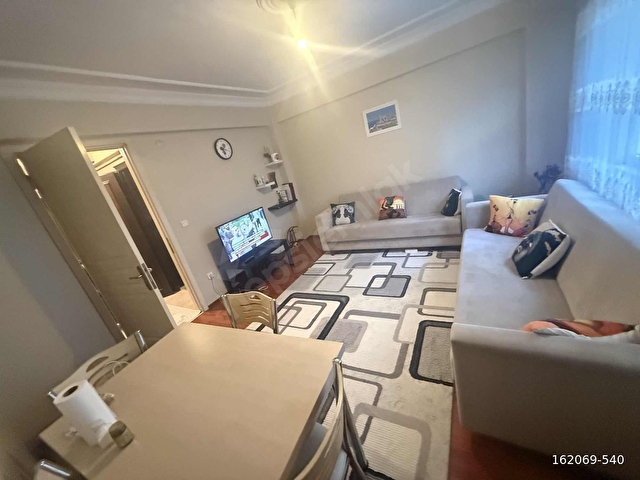 NURTEPE METRO 2dk 1.KAT GENİŞ TEMİZ AİLE BİNASI 2+1 KİRALIK - Görsel 5