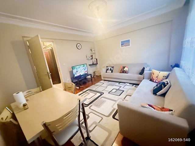 NURTEPE METRO 2dk 1.KAT GENİŞ TEMİZ AİLE BİNASI 2+1 KİRALIK - Görsel 3