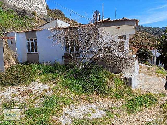 ÖZGÜR EMLAK tan 1221m2 ARSA İÇERİSİNDE 150m2 DAİRE - Görsel 3