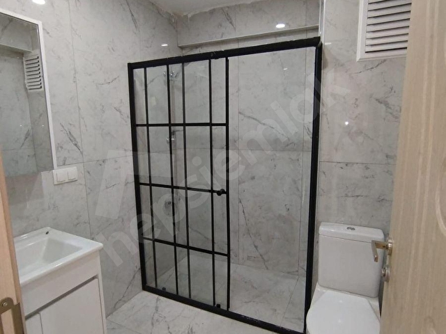 VİP GAYRIMENKULDAN FATİH SİLİVRİKAPIDA 5+1 SATILIK DAİRE - Görsel 24