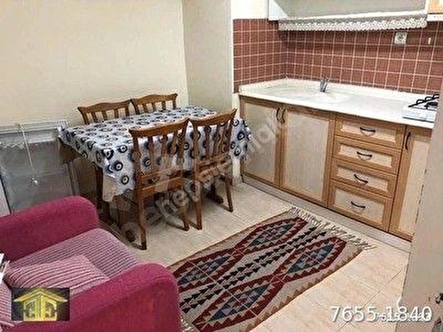 EGEMENDEN SIHHİYE CİHAN SOKAK TA ASANSÖRLÜ KIZILAY VE NECATİBEY CAD.YAKINI  ARA KAT 1+1 KOMBİLİ..