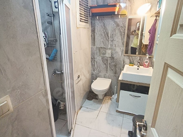 KAÇIRILMAYACAK FIRSAT.. ŞEHİR MERKEZİNDE 60 m2 SATILIK 1+1 DAİRE - Görsel 7