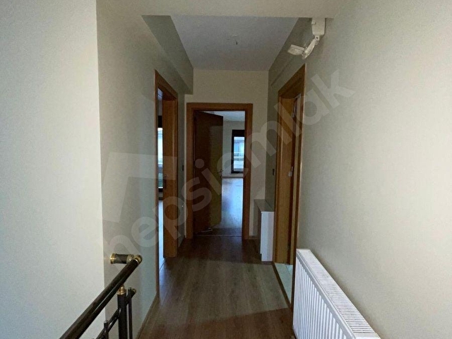 DÜZCE MERKEZ KUYUMCUHACIALİDE SATILIK 4+1 VİLLA - Görsel 24