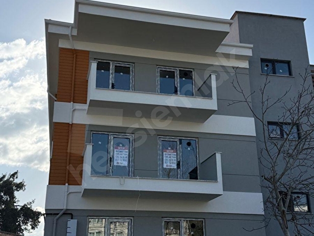 KISMETİM EMLAKTAN DENİZE SIFIR  DEĞİRMENALTINDA SIFIR-1+1- SATILIK DAİRELER-3.500.000 TL DEN