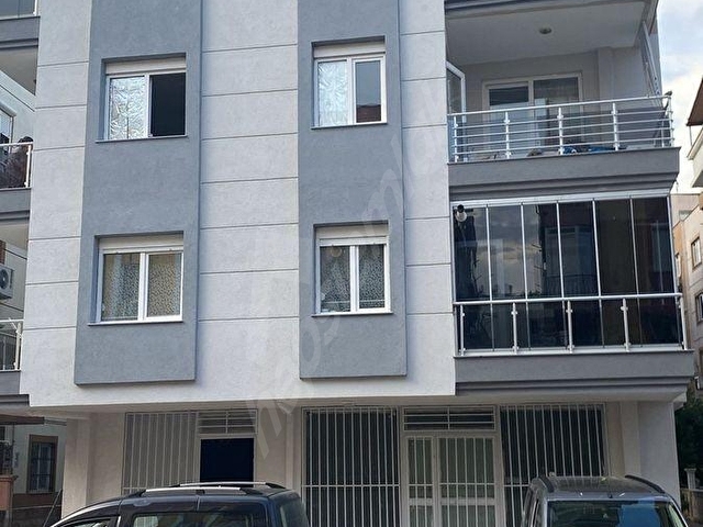 ŞEHRİN KALBİNDE D.GAZLI 240M2 4+1 ASANSÖRLÜ SATILIK FIRSAT DAİRE - Görsel 2