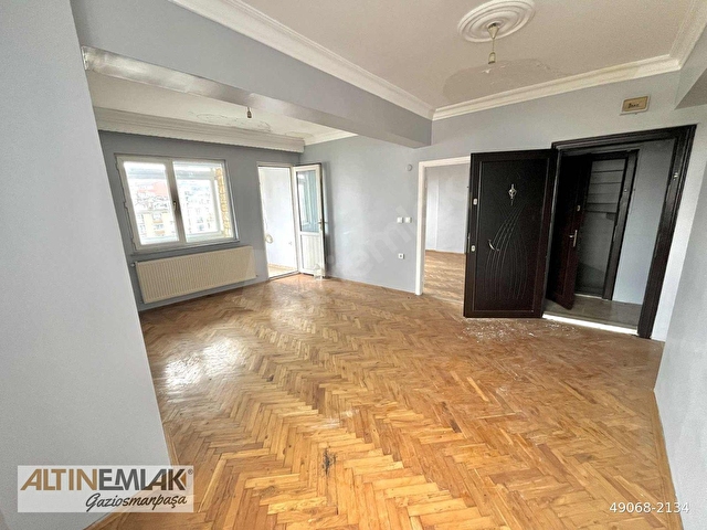 Rami Yeni Mah. Paşababa Sokakta Satılık 4+2 Dubleks Daire