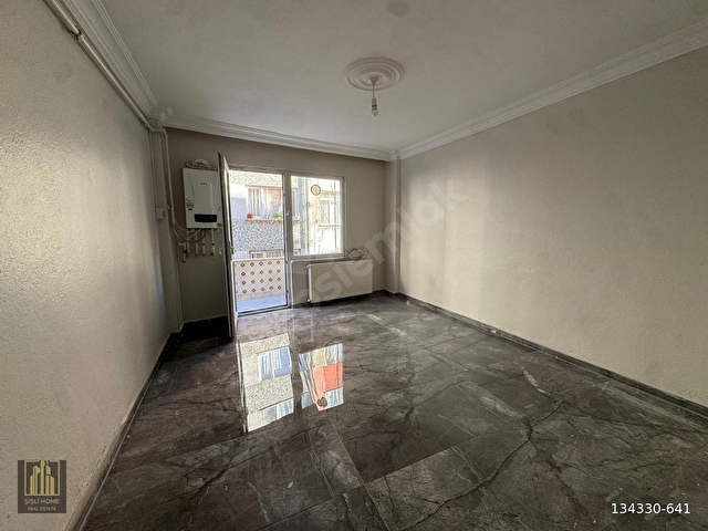 KURTULUŞTA 2+1 BOŞ KİRALIK DAİRE - Görsel 6