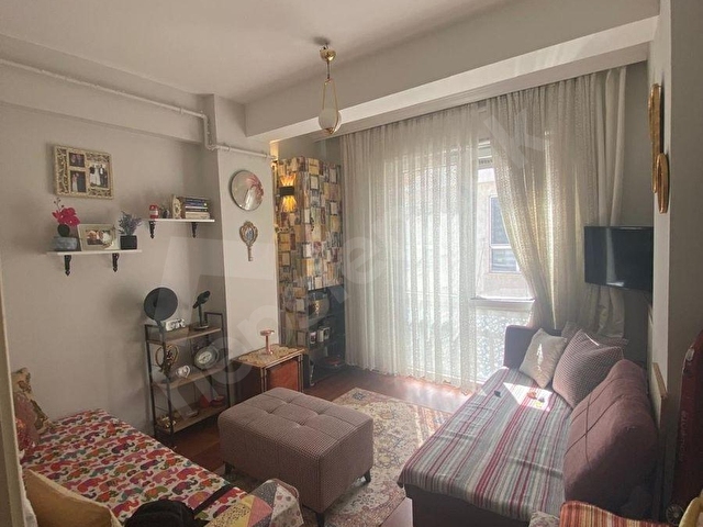 YENİBAĞLARDA SATILIK FULL EŞYALI , ASANSÖRLÜ 1+1 GENİŞ DAİRE - Görsel 11