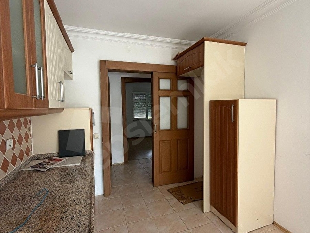 Konyaaltı arapsuyunda ayrı mutfaklı 3+1 boş kiralık daire - Görsel 2