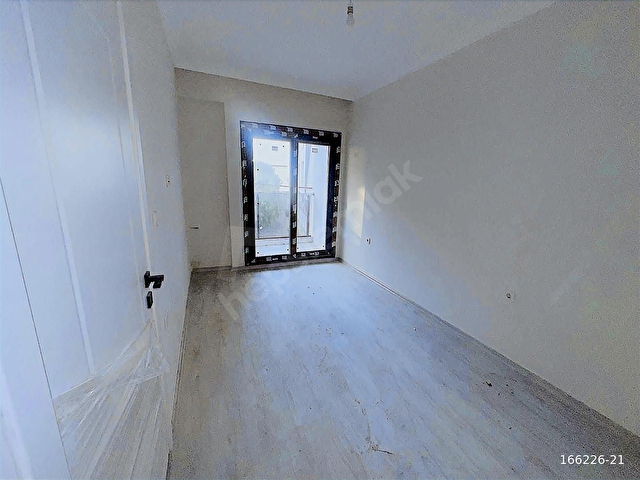 ULUKENT MERKEZDE HAVUZLU SİTE İÇERSİNDE FIRSAT DAİRE - Görsel 9