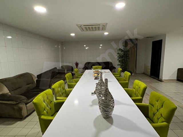 ALANYA MAHMUTLARDA SATILIK 470 M2 DENİZE 150M MOBİLYALI OFİS - Görsel 18
