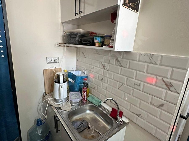 BASIN CADDESİNDE YUNUS EMRE CADDESİNE 1BİNA FULL YAPILI YÜKSEK KİRA GETİRİLİ  HAZIR KİRACILI DÜKKAN - Görsel 12
