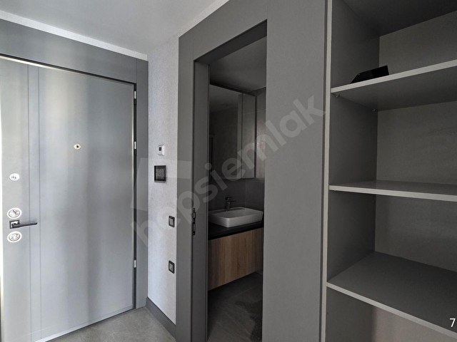 İPEKTAŞ CADDEDE SATILIK 1+1 DAİRE - Görsel 9