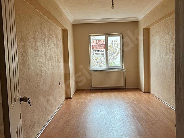 ÇORLU ŞEYHSİNAN MAHALLESİ 3+1 ARAKAT KİRALIK TEMİZ DAİRE - Görsel 8