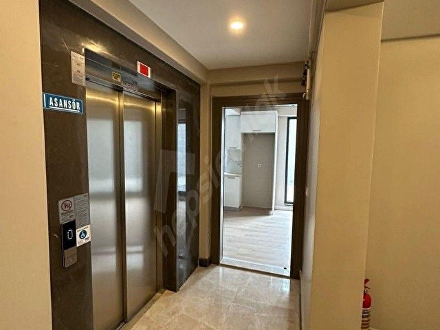İKİ-ELden GENİŞ CADDE ÜZERİ 1+1 YERDEN ISITMALI ŞIK DAİRE - Görsel 13