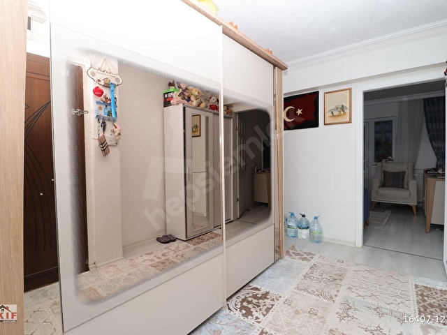 ATAKENTte CADDE ÜZERİ ÖN CEPHE FULL YAPILI 2+1 SATILIK DAİRE - Görsel 16