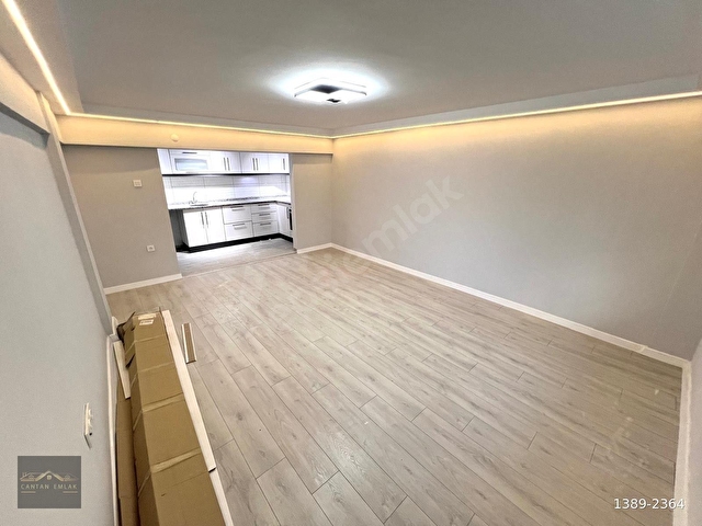 YETKİ CANTAN EMLAKTAN DENİZE 150METRE LÜKS YAPILI BAHÇELİ DAİRE - Görsel 9