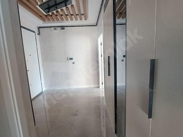 KARAKUŞTAN SÜPER LÜKS YAPILI,YERDEN ISITMA,GİYİNME ODALI 4+1 - Görsel 17