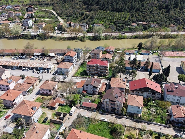 RE/MAX MAVİDEN ALİFUATPAŞA MERKEZDE 375 M² ARSA - Görsel 12