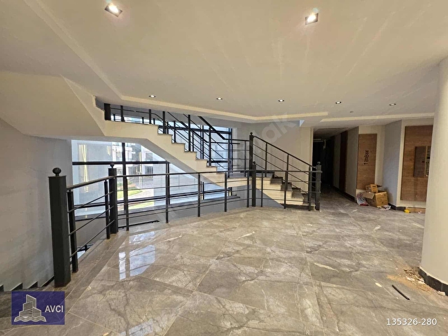 AVCIDAN ÖREN MODERNDE YETKİLİ HAVUZLU K.OTOPARKLI 1+1 - Görsel 30