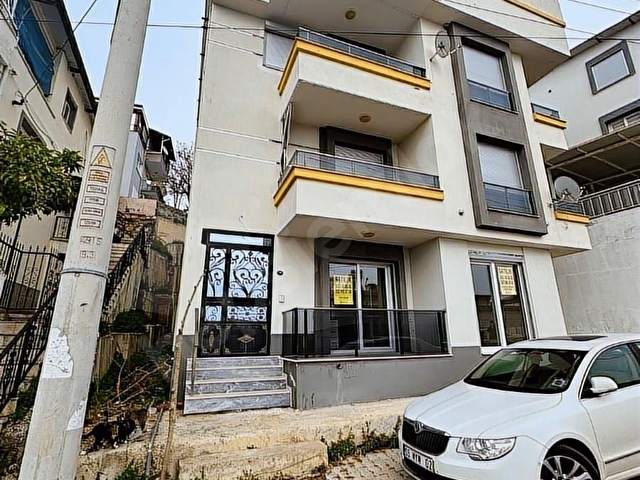 GÜMÜLDÜR DE, SALON MUTFAK AYRI 2+1 110 M2 GİRİŞ KATI DAİRE - Görsel 27