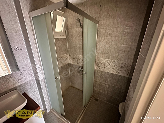 GÜMÜLDÜR DE, SALON MUTFAK AYRI 2+1 110 M2 GİRİŞ KATI DAİRE - Görsel 15