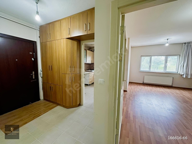 GAZETECİLER SİTESİ NDE KULLANIŞLI 2+1 DAİRE | ARA KAT AVANTAJI - Görsel 3