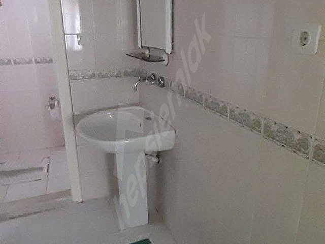 FATİH EMLAKTAN OSMANİYE  MAH.DE FULL YAPILI 2+1 SATILIK DAİRE - Görsel 17