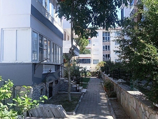 BARIŞTAN AKÇAYIN MERKEZİ YERİNDE SİTE İÇİ DOGALGAZLI MÜSTAKİL