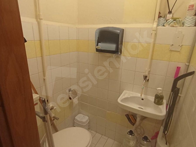 Kadıköy Halitağa Caddesi Prestijli İş Merkezi Asansör, Mutfak ve WC li Satılık Ofis - Görsel 9