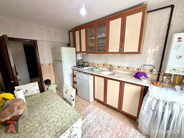PİYADE MAH CADDE YAKINI ARA KATTA KÖŞE BAŞI ÜÇ CEPHELİ YAPILI 3+1 DAİRE! - Görsel 7
