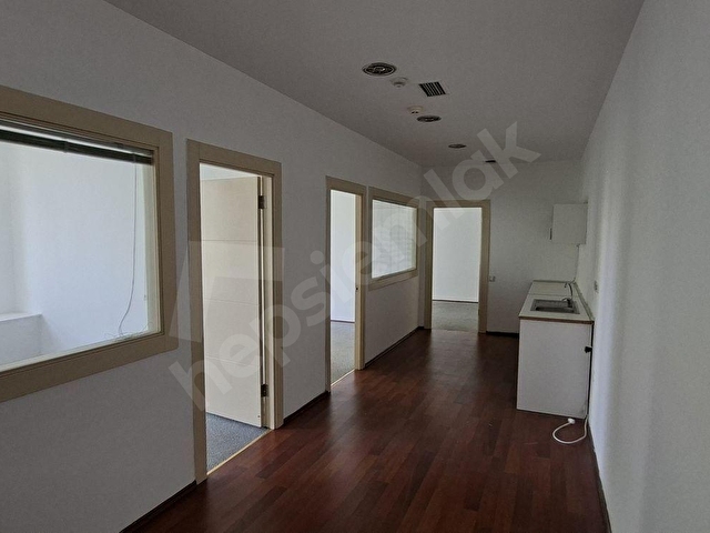ÇANKAYA KARUM FERAH BOŞ OFİS 3 ODA + SEKRETERYA + AÇIK MUTFAK - Görsel 12