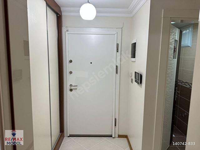 REMAX MODEL DEN ÇAMLIK CADDESİNDE HOME OFİS KULLANIMINA UYGUN 2+1 DAİRE - Görsel 18