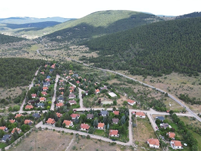 ÇAMLIDERE BEYLER MAH. GÖLÜNYAZI MEVKİİ 925M2 TEK TAPU PARSEL - Görsel 5