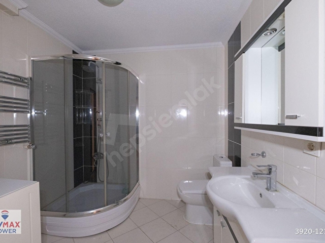 GOP KÜPE SOKAK TA ELÇİLİKLERE KOMŞU BAKIMLI SATILIK 3+1 DAİRE - Görsel 18