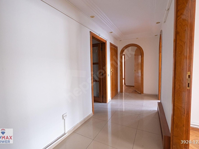 GOP KÜPE SOKAK TA ELÇİLİKLERE KOMŞU BAKIMLI SATILIK 3+1 DAİRE - Görsel 8