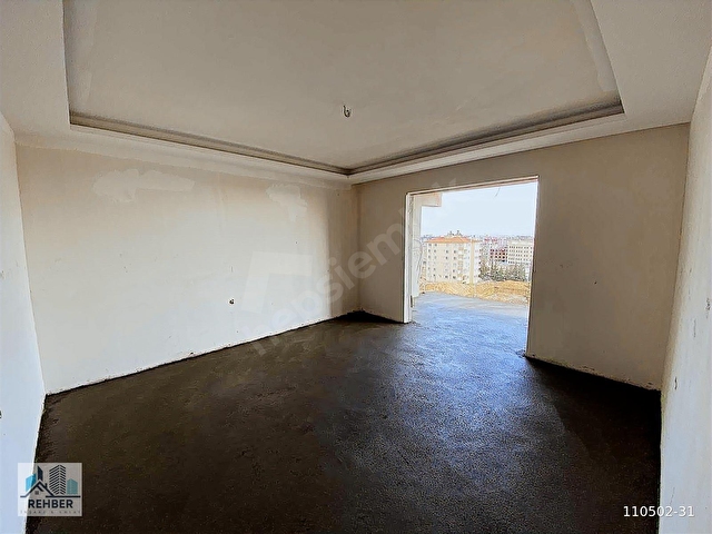 REHBER EMLAKTAN YENİMAHALLEDE TÜNEL KALIP SATILIK 4+1 DAİRE
