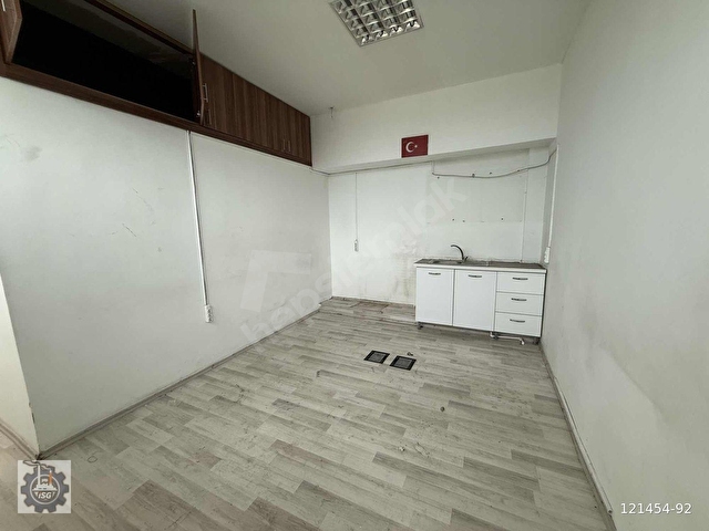 İKİTELLİ OSB ESKOOP SANAYİ SİTESİNDE 260m2 KİRALIK İMALATHANE - Görsel 13