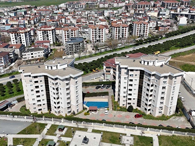 HAVUZLU SİTEDE 170m2 GENİŞ 3+1 LÜKS DAİRE - Görsel 6