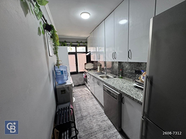 Maltepe Zümrütevlerde Full Tadilatlı 3+1 Daire - Görsel 14