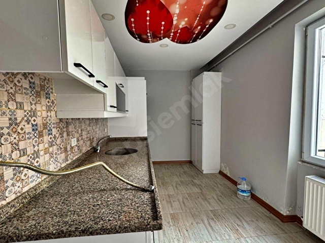 MELİH İNŞAAT METROBÜSE YAKIN GENİŞ KULLANIŞLI 2+1 BAHÇE KAT - Görsel 18