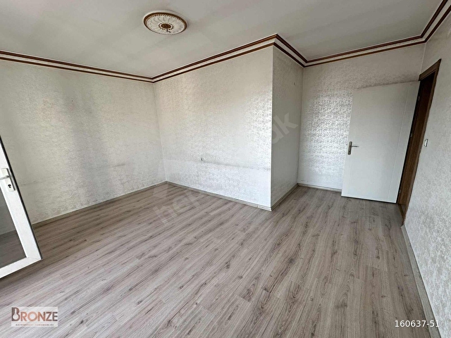 İSKELE CADDESİNDE SATILIK 4+1 LÜKS DAİRE - Görsel 28