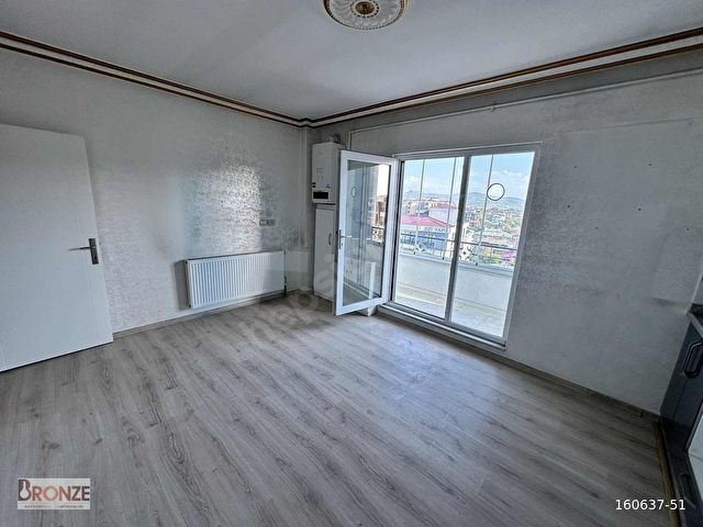İSKELE CADDESİNDE SATILIK 4+1 LÜKS DAİRE - Görsel 24