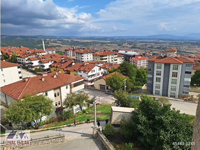 ÜNAL EMLAKTAN SAFRANBOLU ESENTEPE MAHALLESİNDE SATILIK 3+1 DAİRE - Görsel 9