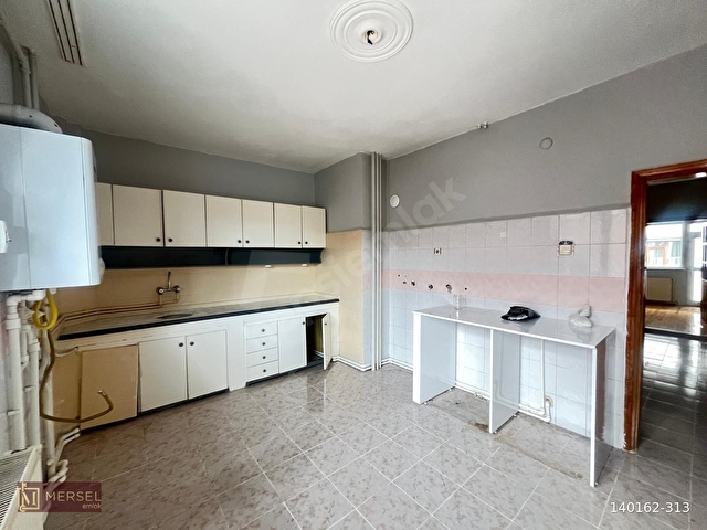 MERSEL EMLAKtan CUMHURİYET MAH.ALİ KEM.CAD.ÜZERİ SAT.2. KAT 3+1 DAİRE - Görsel 28